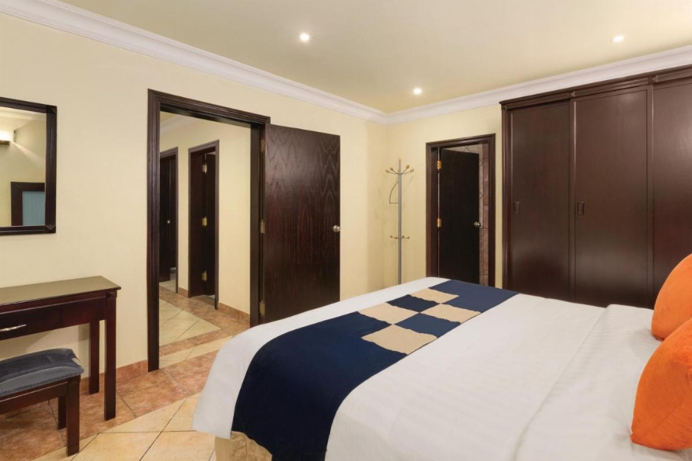 Room image 5