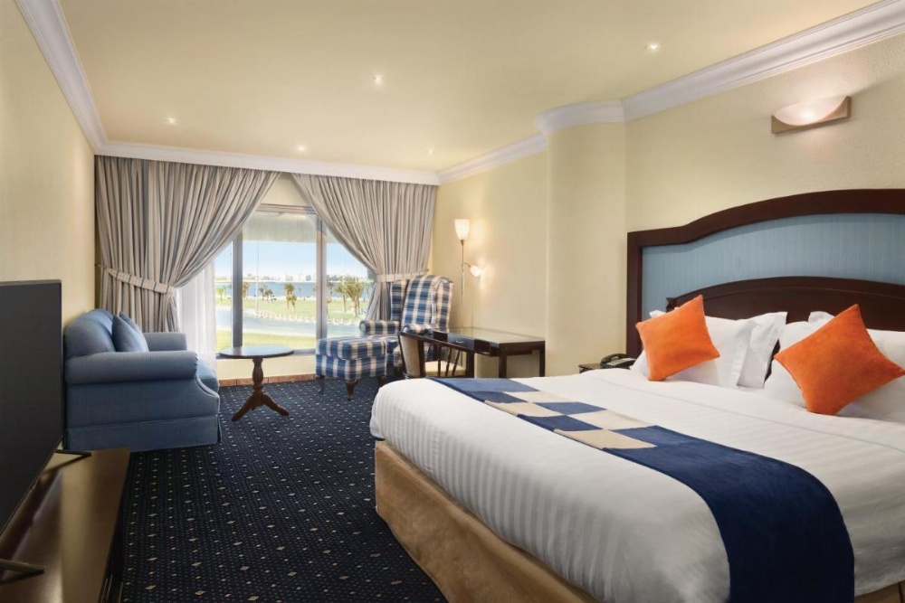 King Room with Sea View - Non-Smoking