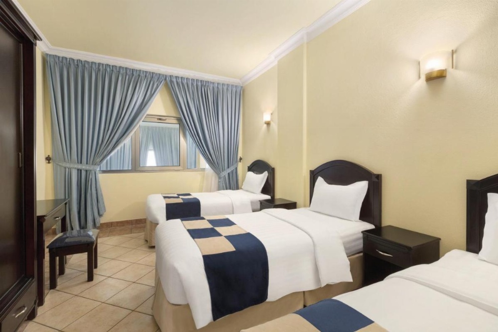Duplex Room with One King and Two Twin Beds - Sea View/Non-Smoking